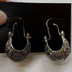 Bohemian Antique Style Silver Basket Hoop Earrings Ornate Floral Engraved Design